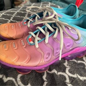 Nike Air Vapormax Plus Athletic Shoes